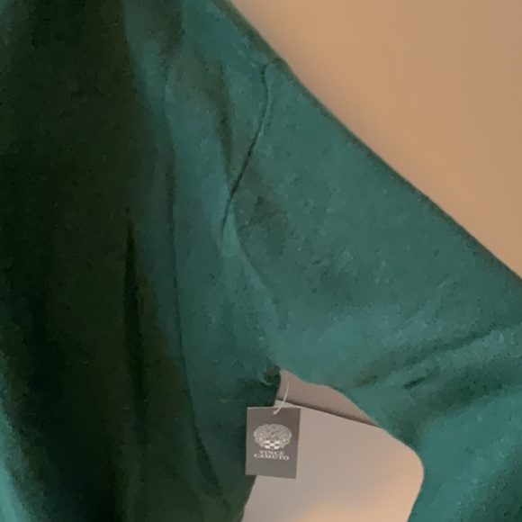 Vince Camuto Windsor Green V-Neck Sweater - Picture 5 of 11